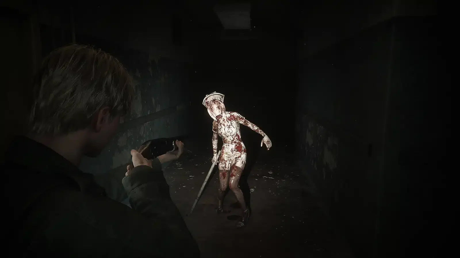 silent-hill-2-screenshot-combat-en-29may24